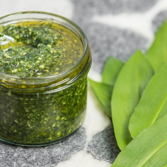 Wild garlic pesto